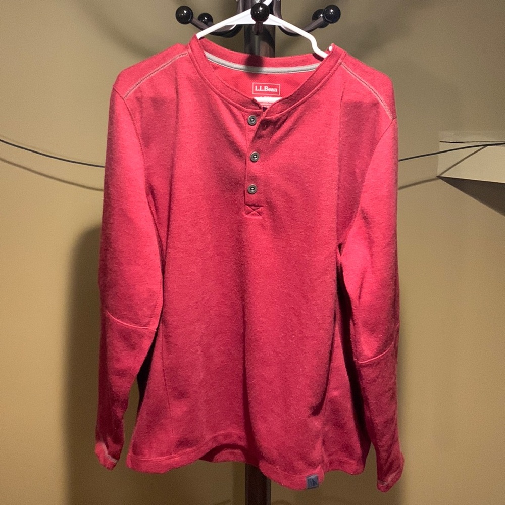 L.L. Bean men’s red Henley shirt